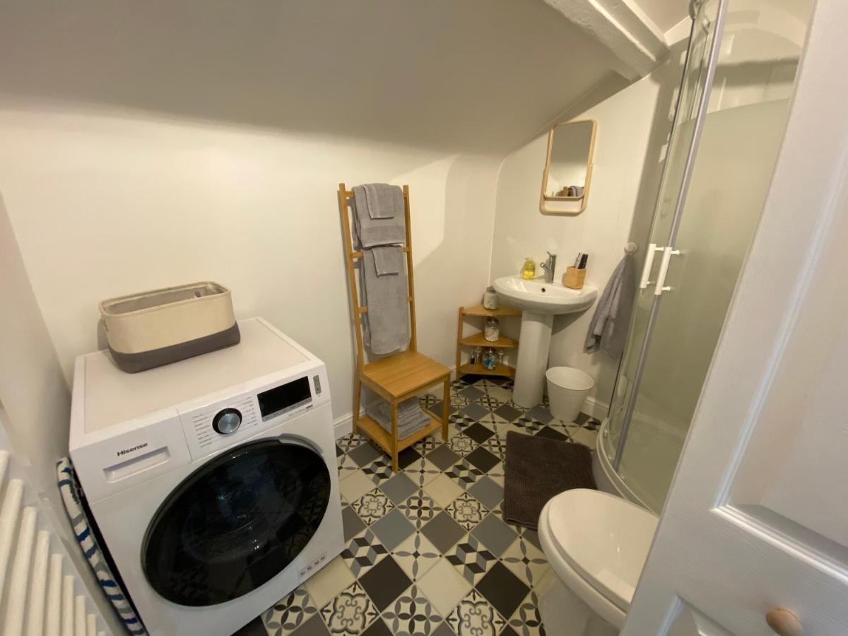 Craven Lodge Guesthouse ポート・タルボット エクステリア 写真